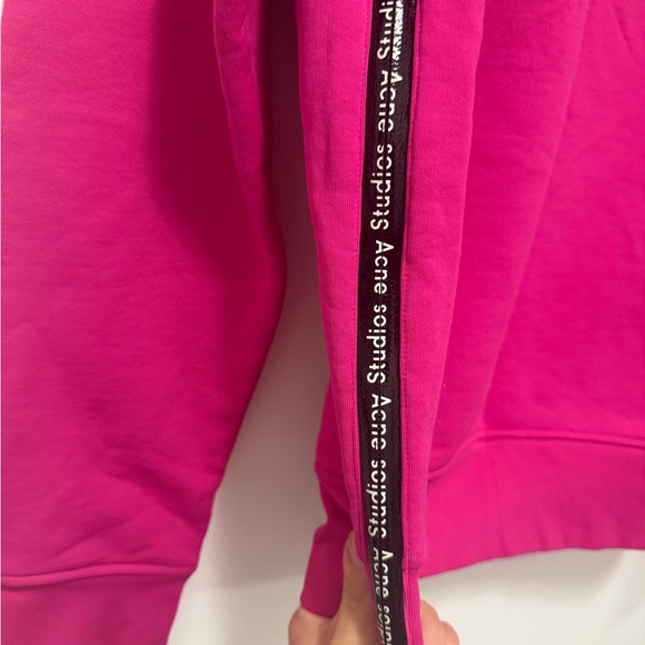 Acne Studios - Pink Sweater - Picture 3 of 3